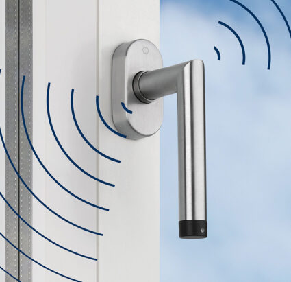 HOPPE-eFenstergriff ConnectSense aus Edelstahl, Serie Amsterdam, F69 Edelstahl matt