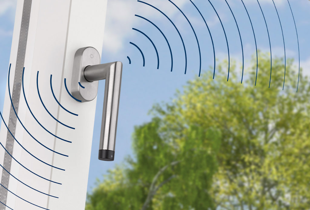 HOPPE auf der FENSTERBAU FRONTALE 2024: eFenstergriff ConnectSense