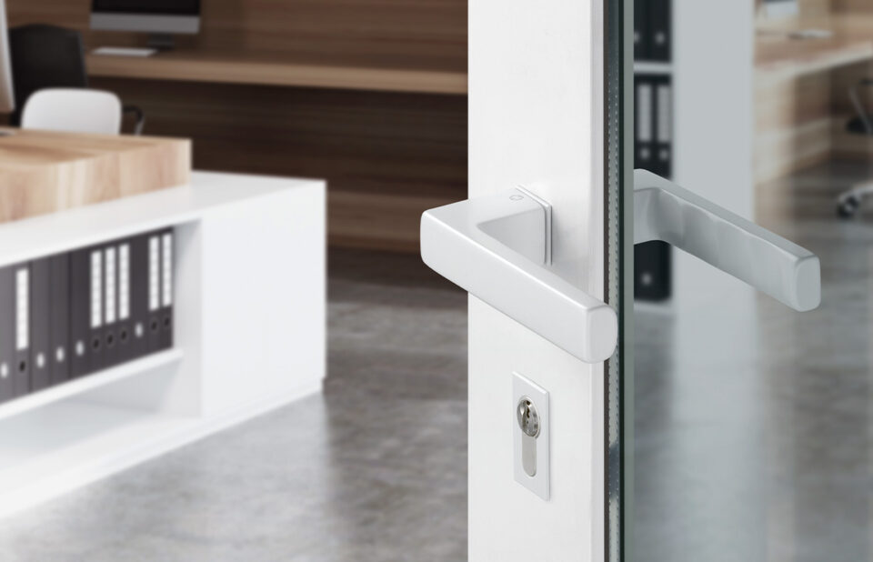 HOPPE door handle set, Toulon series, F9016M matt traffic white HOPPE door handle set, Toulon series, F9016M matt traffic white