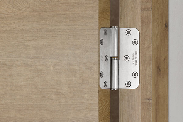 Bisagras arquitectónicas 