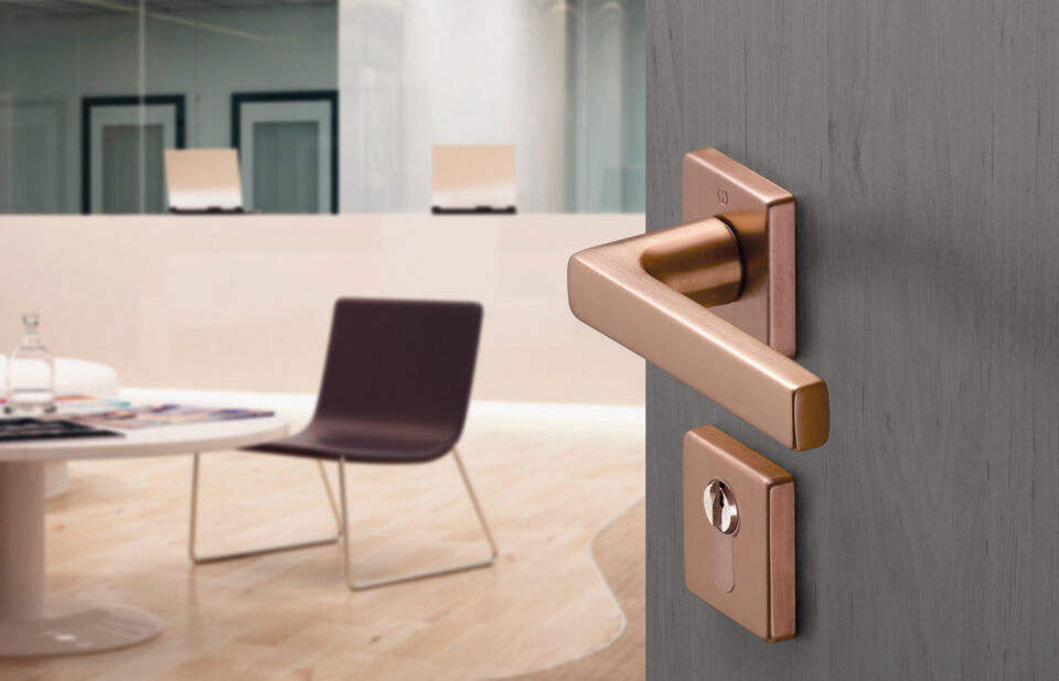 HOPPE door handle set, Dallas series, F84-1-R copper-coloured satin – Resista HOPPE door handle set, Dallas series, F84-1-R copper-coloured satin – Resista