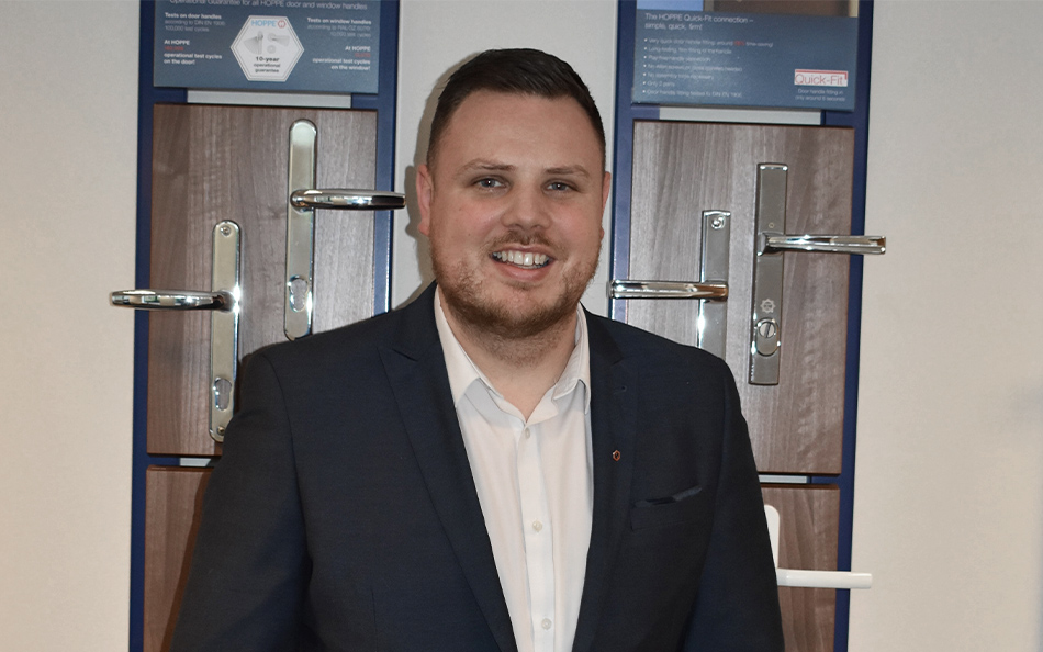 Rob Adams, Technical Manager, ARRONE Rob Adams, Technical Manager, ARRONE