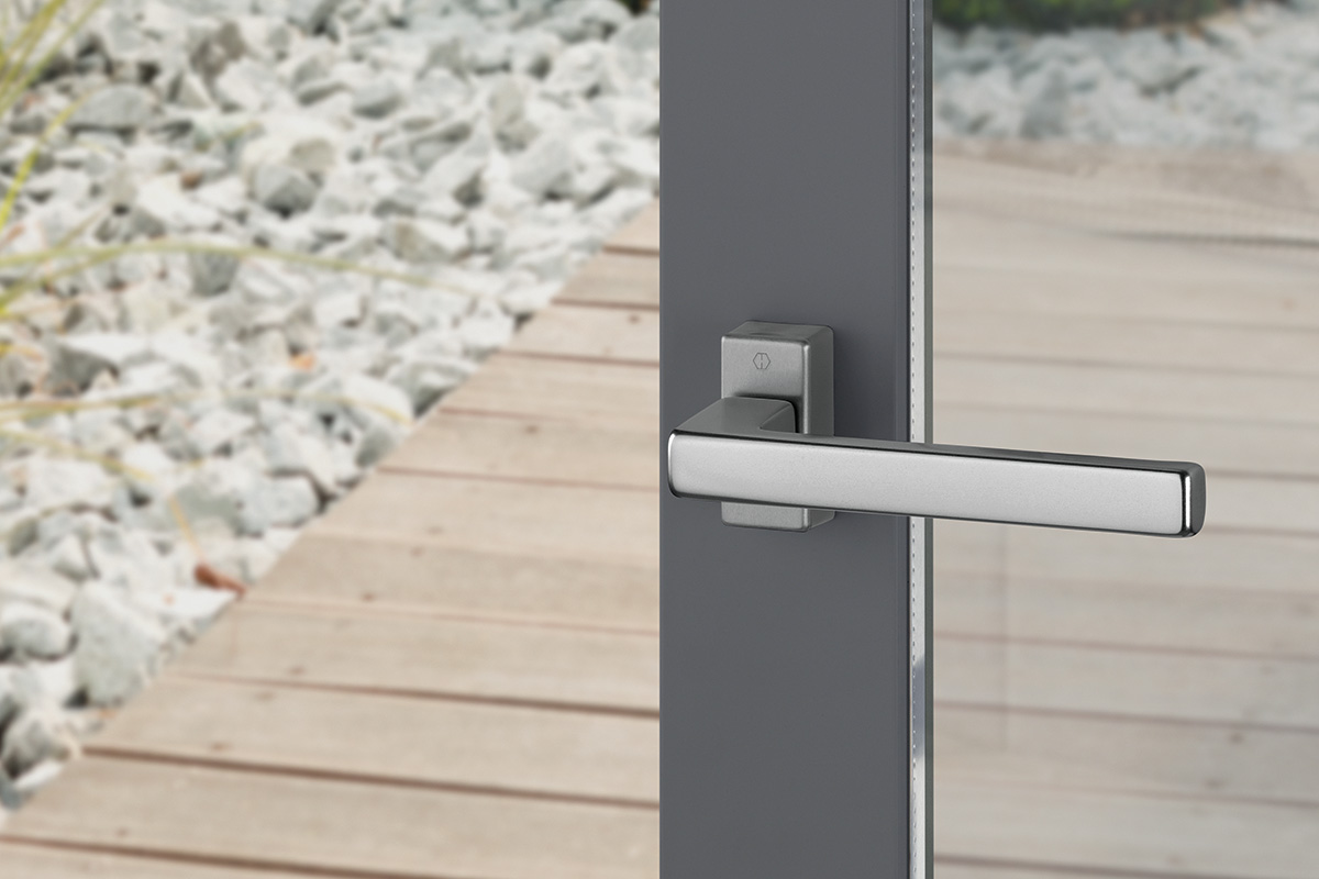 Tilt and slide handles for patio doors