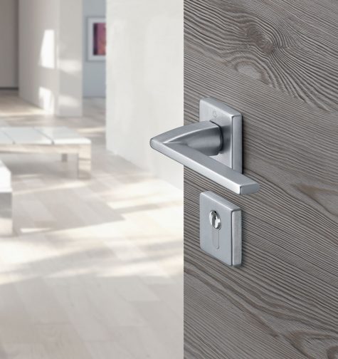 HOPPE door handle set, Bergamo series, satin chrome – Resista® (F41-R)