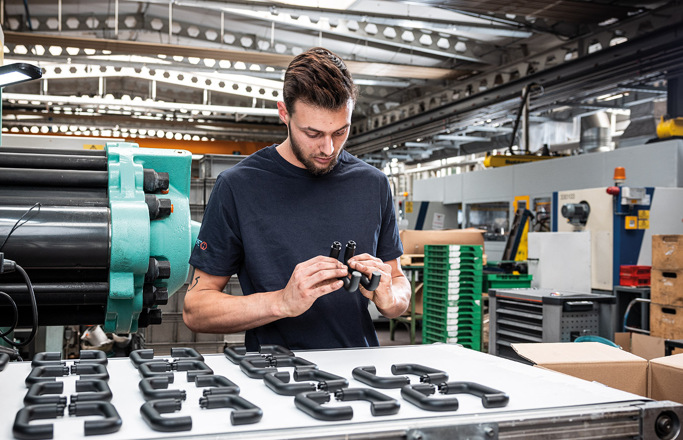 Tecnico delle materie plastiche Tecnico delle materie plastiche