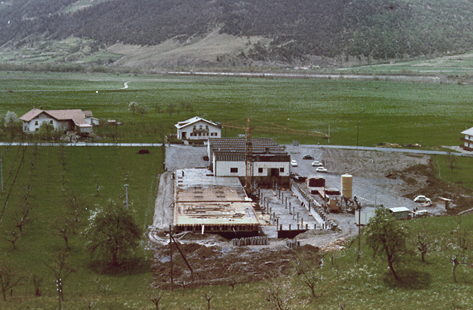 Construction of the plant in Schluderns